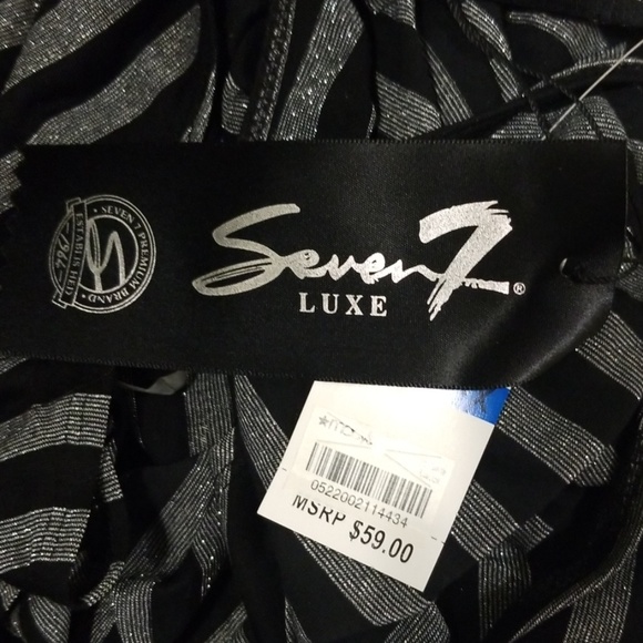 Seven 7 Luxe Top - Picture 4 of 5